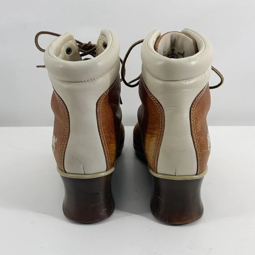Timberland Brown Leather Wedge Lace Up Square Toe Ankle Booties Size 7.5